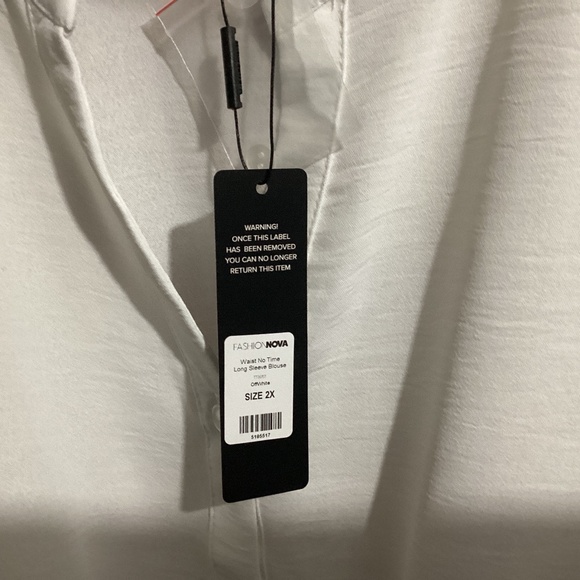 Women’s Peplum White Top NWT - Picture 5 of 5